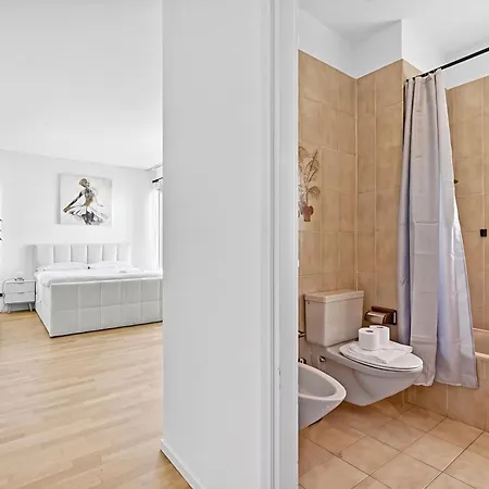 Via Maraini 15 Appartement *